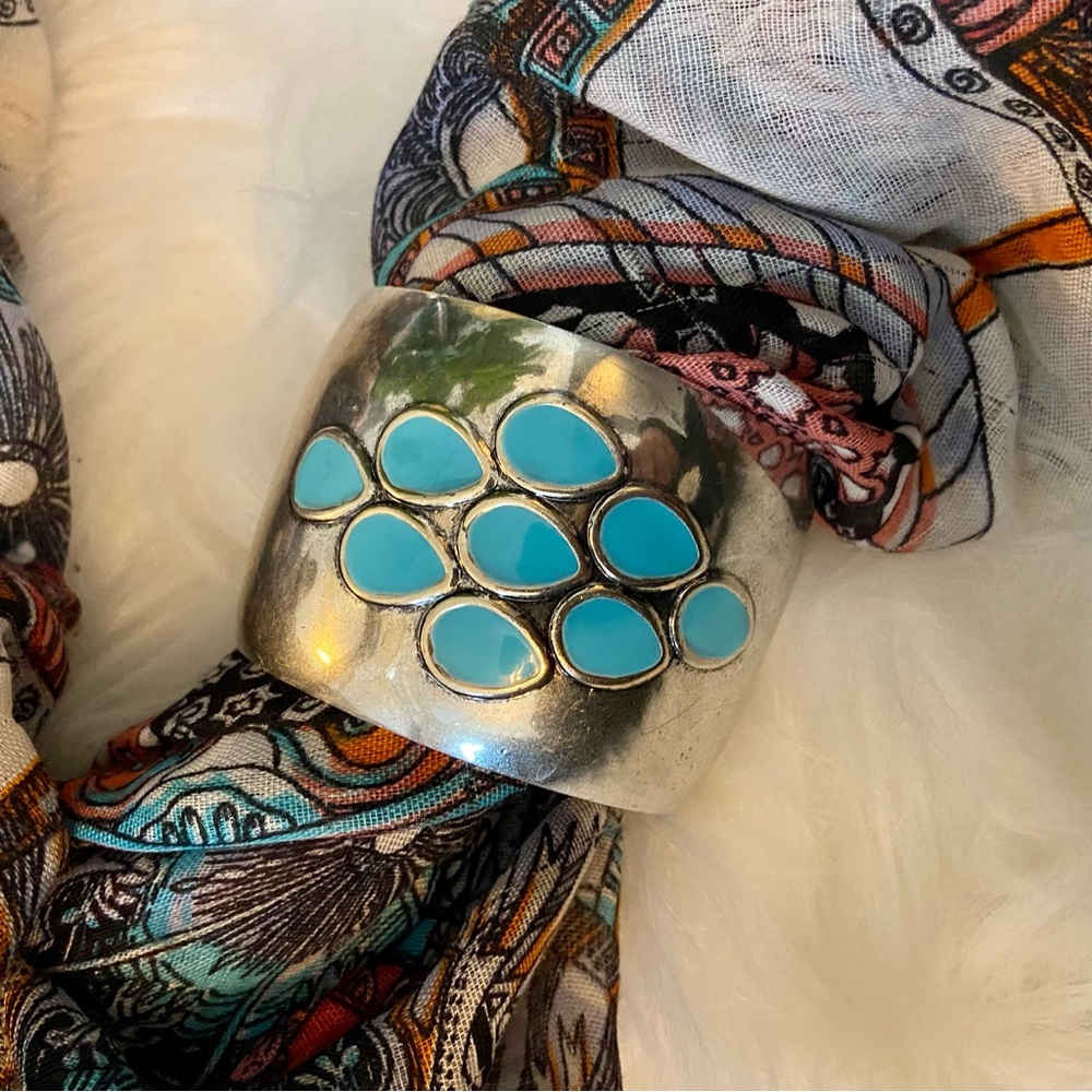 NWOT Silver and Turquoise Bracelet
